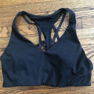 Fabletics Kessler High-Impact Sports Bra Size Medium